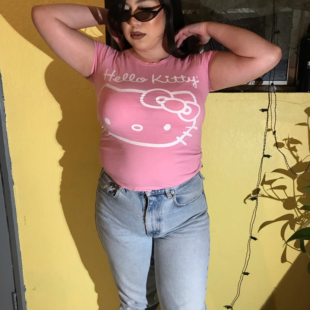 Hello Kitty pink tee